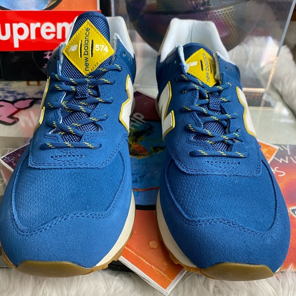 🆕 - New Balance 574 Yellow/Navy - Mens Many Sizes - Picture 4 of 12